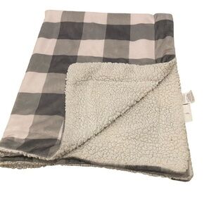 Lila And Jack Security Blanket Gray White Checker Plush Throw Lovey Plaid Sherpa